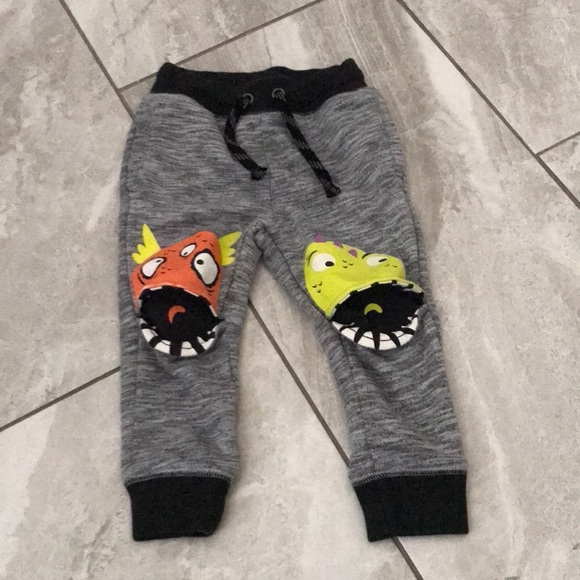 BOYS Bottoms Variety Pack | Bundle of Five | 18- 2T - Picture 4 of 6